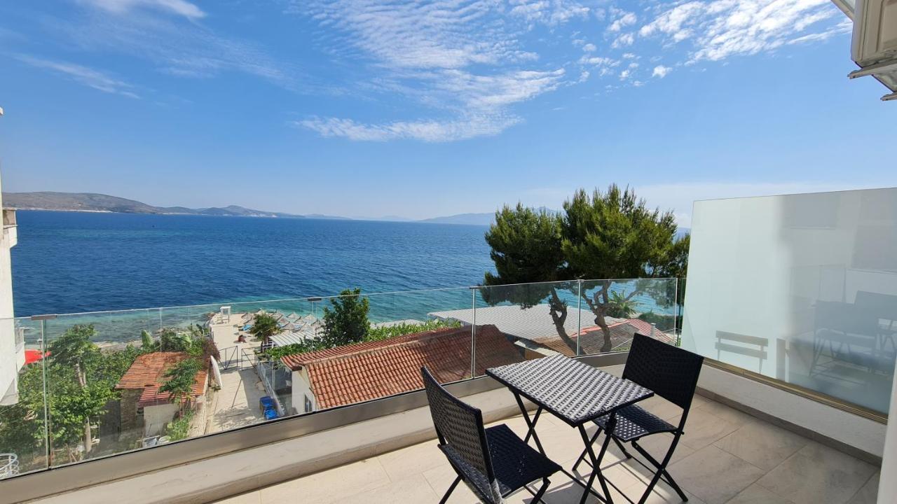The Hill Sea View Apartment Sarandë Exterior foto